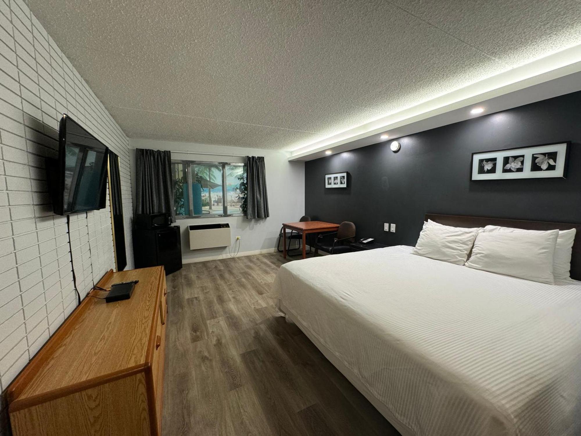 Travelodge By Wyndham Winnipeg Airport Extérieur photo